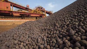 Iron ore price continues to fall