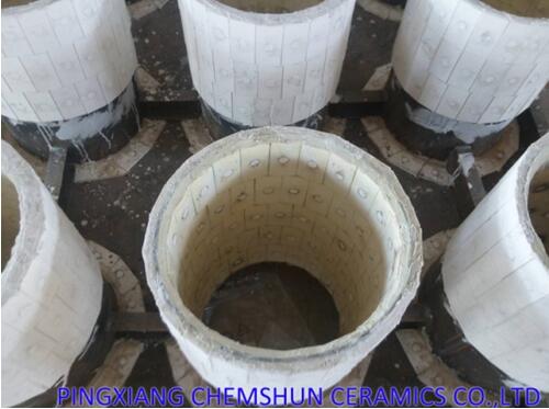 steel pipe with weldable alumina plate