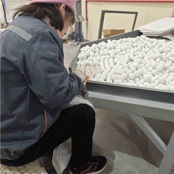 Chemshun Dry grinding balls insepction Chemshun Dry grinding balls insepction