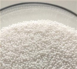 Yttria-stabilized zirconia grinding beads